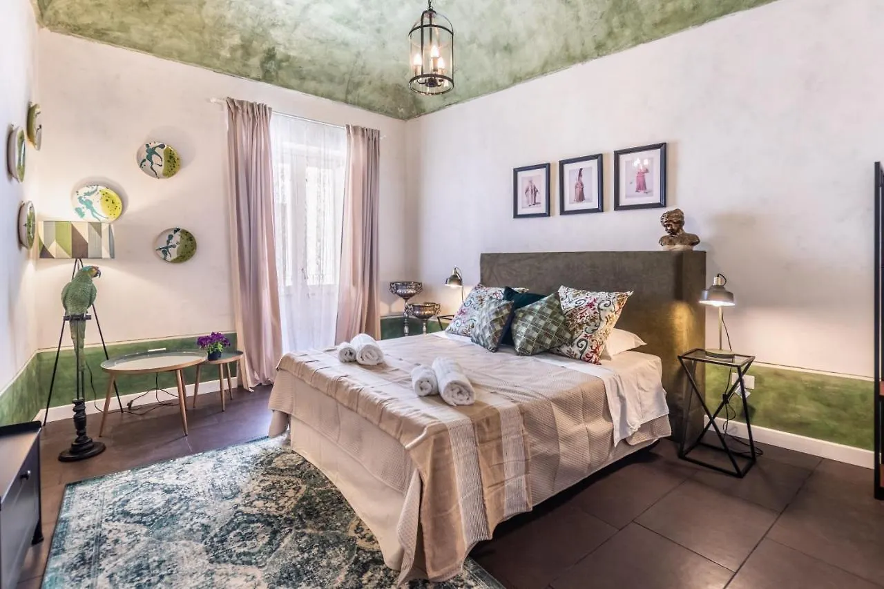 B&B Al Vicolo II Syracuse 0*,  Italia